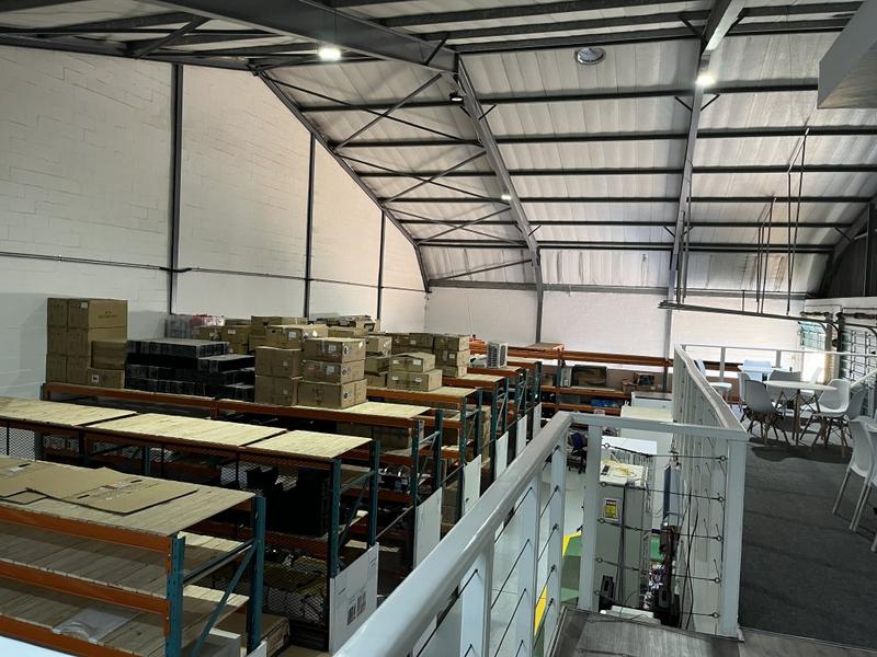 To Let Commercial Property for Rent in Montague Gardens Western Cape